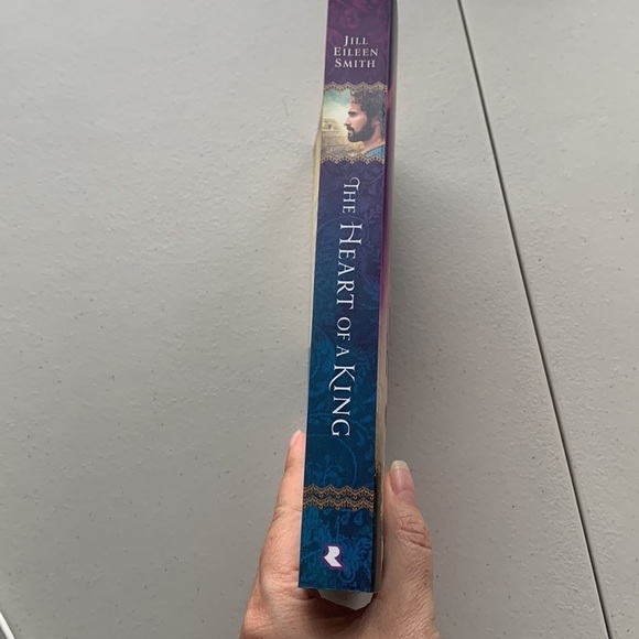 Nwt Jill Eileen Smith The Heart of a King: The Loves of Solomon book novel - Picture 4 of 6